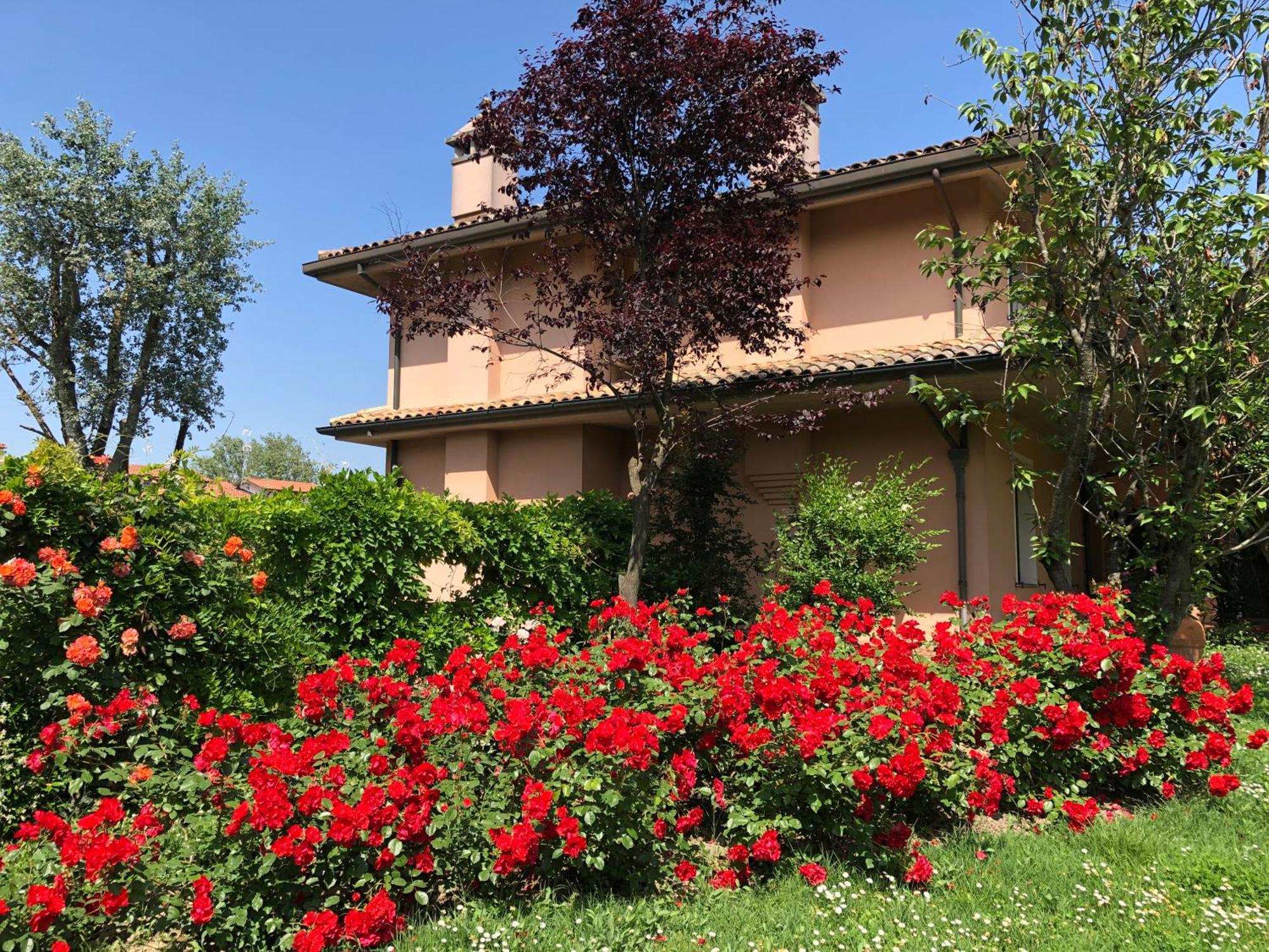 Opera Deluxe Bed & Breakfast Ravenna Exterior photo