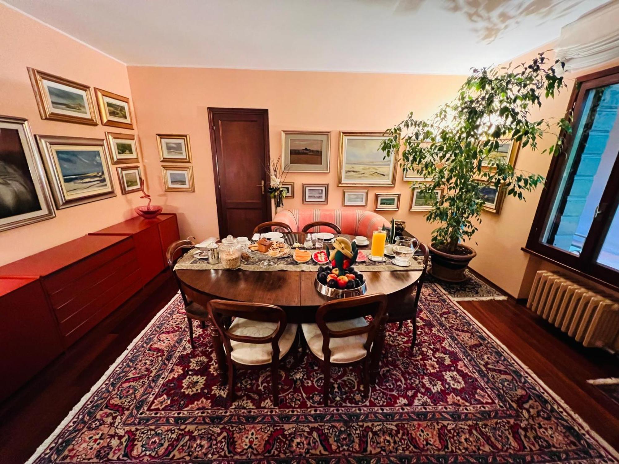 Opera Deluxe Bed & Breakfast Ravenna Exterior photo